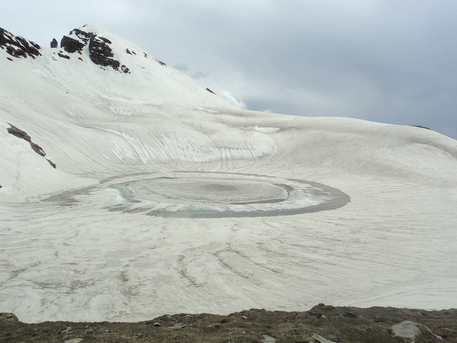 Bhrigu Lake Trek in 4 Days — A High-Altitude Lake Above Manali photo 2