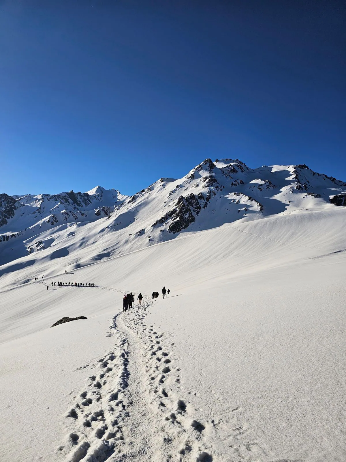 Sar Pass Trek