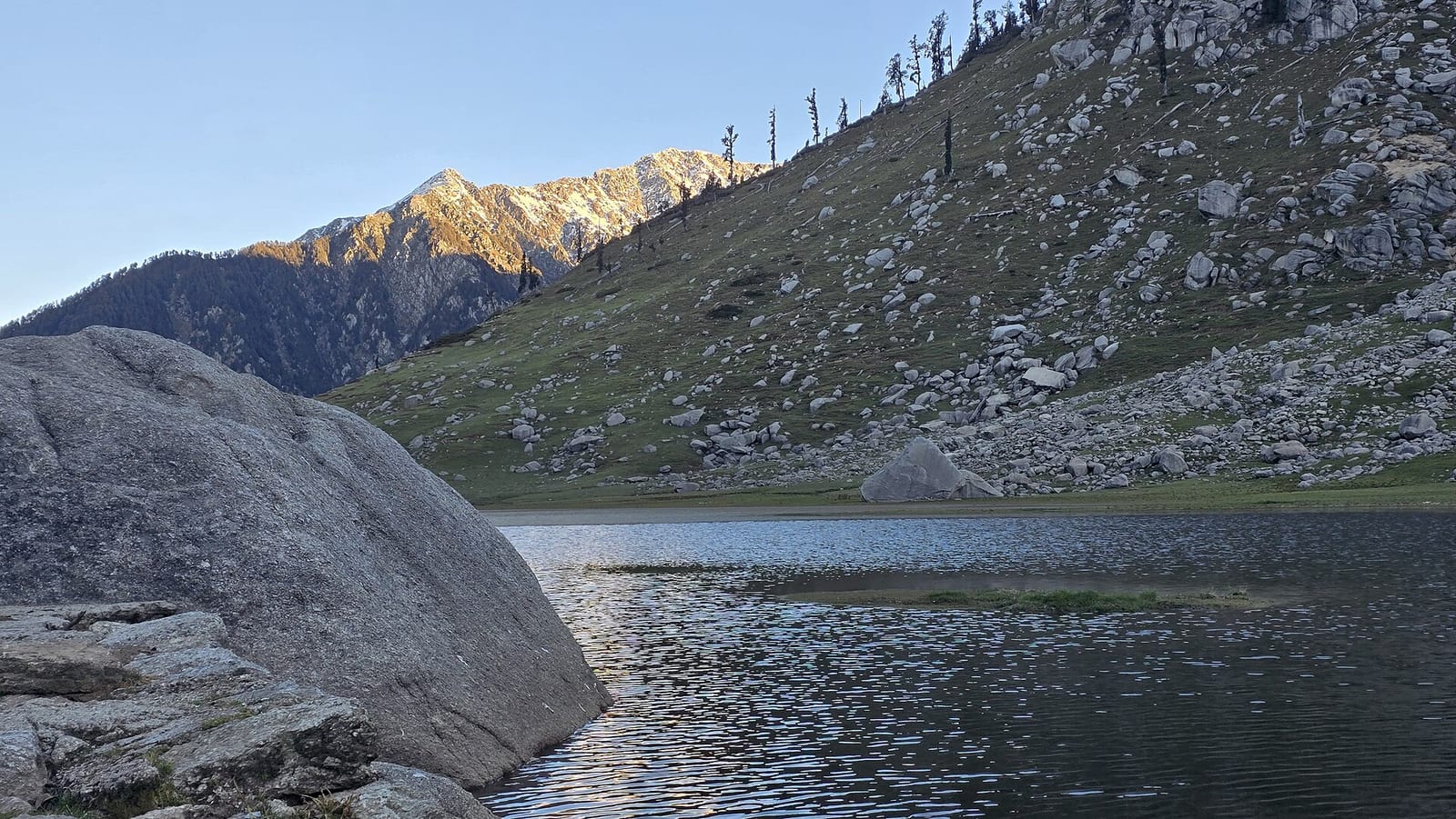 Kareri Lake Trek in 3 Days — A Quiet Glacial Lake in the Dhauladhar photo 3
