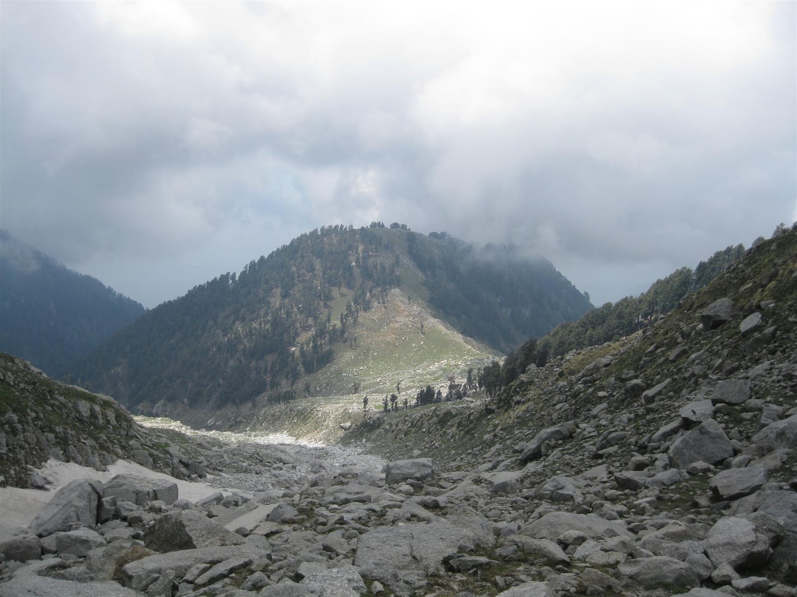 Indrahar Pass Trek in 4 Days — Over the Dhauladhar photo 2
